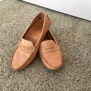 Camel leather driving moccasin size 8